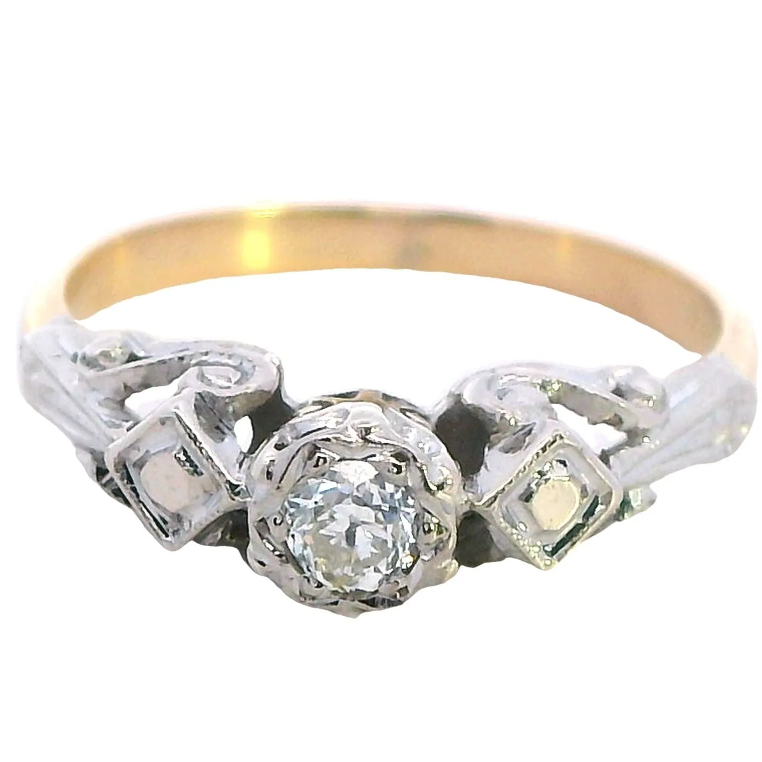 A Symphony of Radiance - Elegant 18ct Yellow & White Gold Diamond Ring