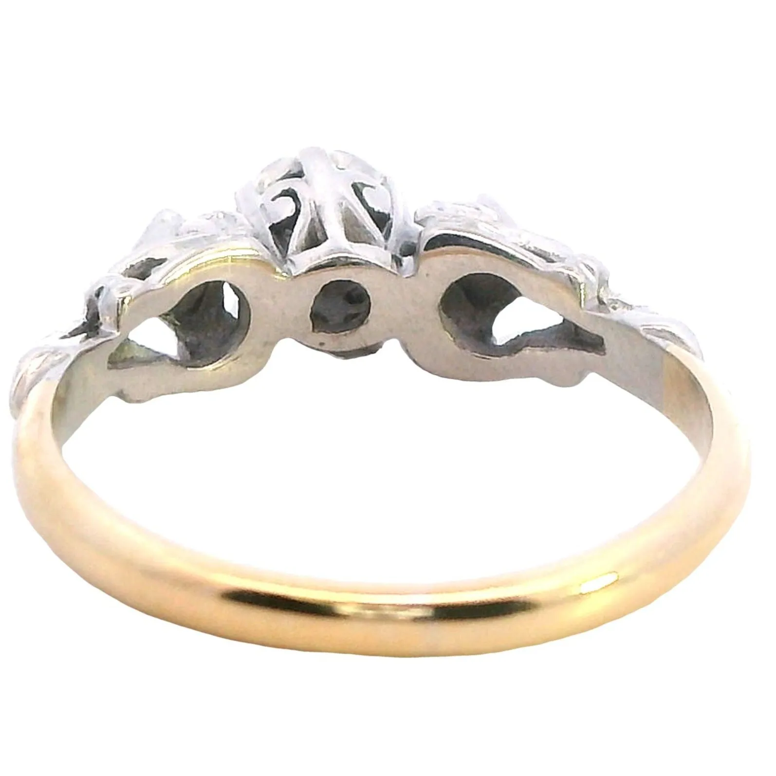 A Symphony of Radiance - Elegant 18ct Yellow & White Gold Diamond Ring