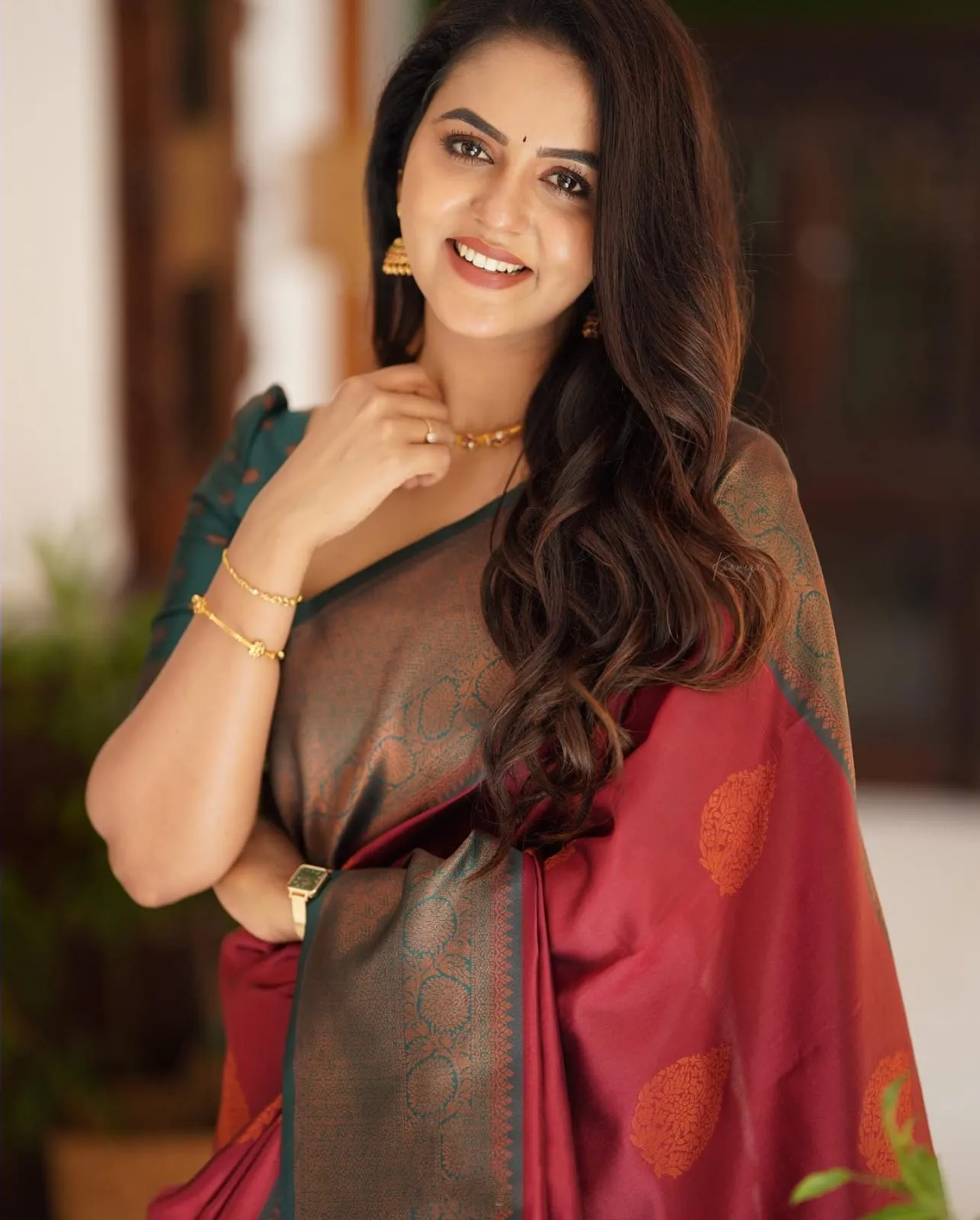 Artistic Maroon Soft Silk Saree With Splendorous Blouse Piece