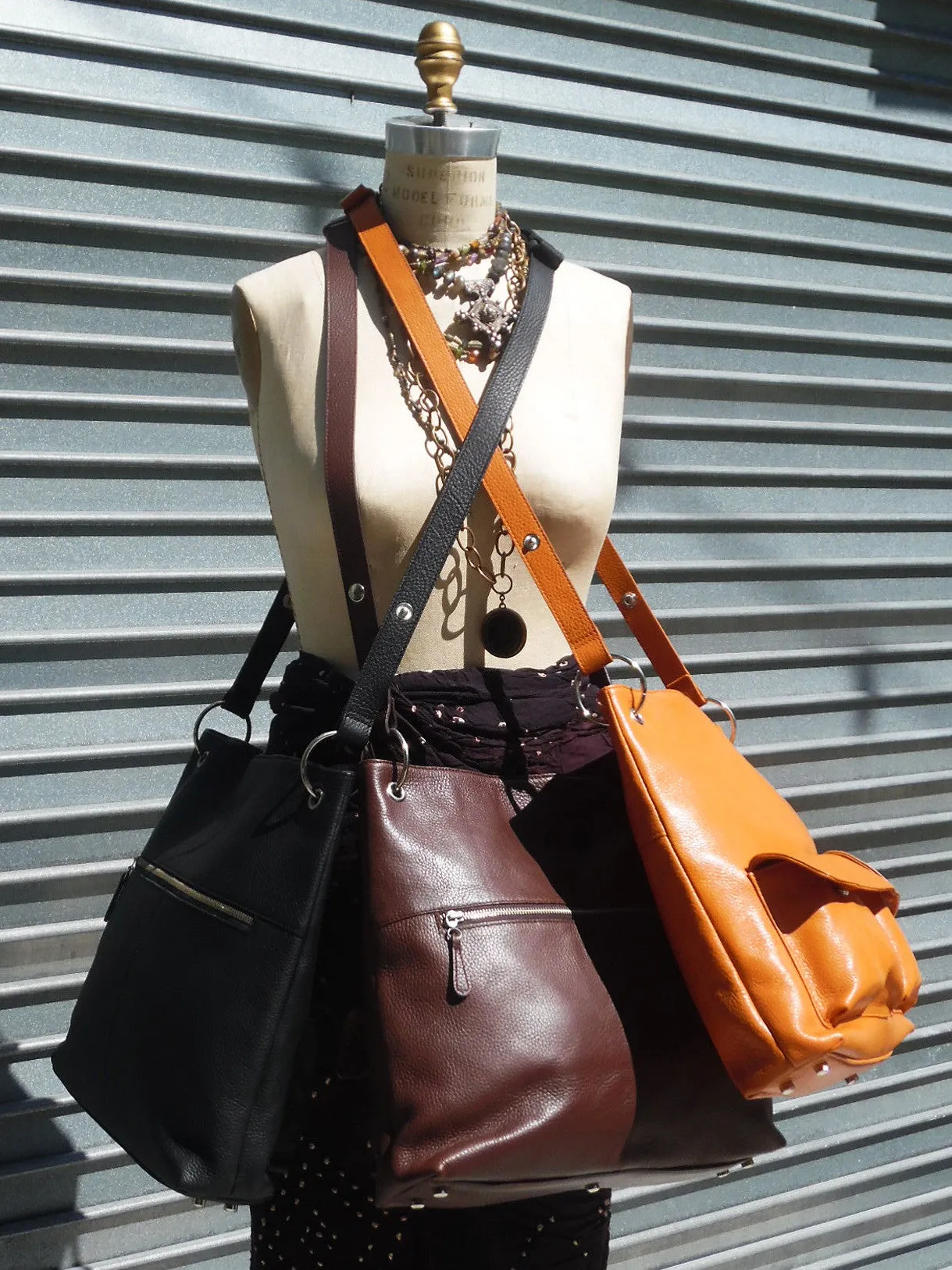 Gapock X Crossbody Bag Pebble Grain Leather Chocolate