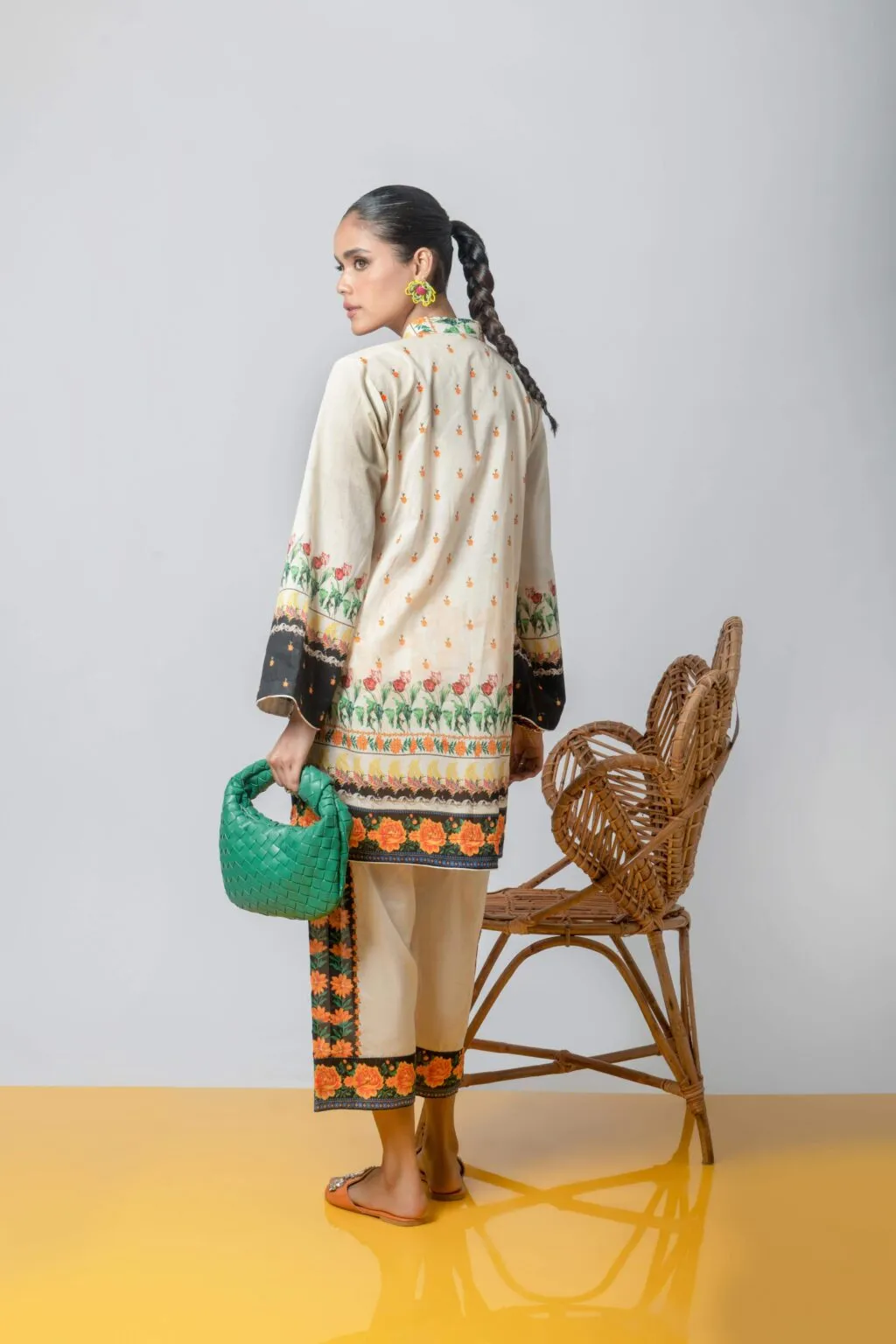 Misaal Prints '24 - Noor