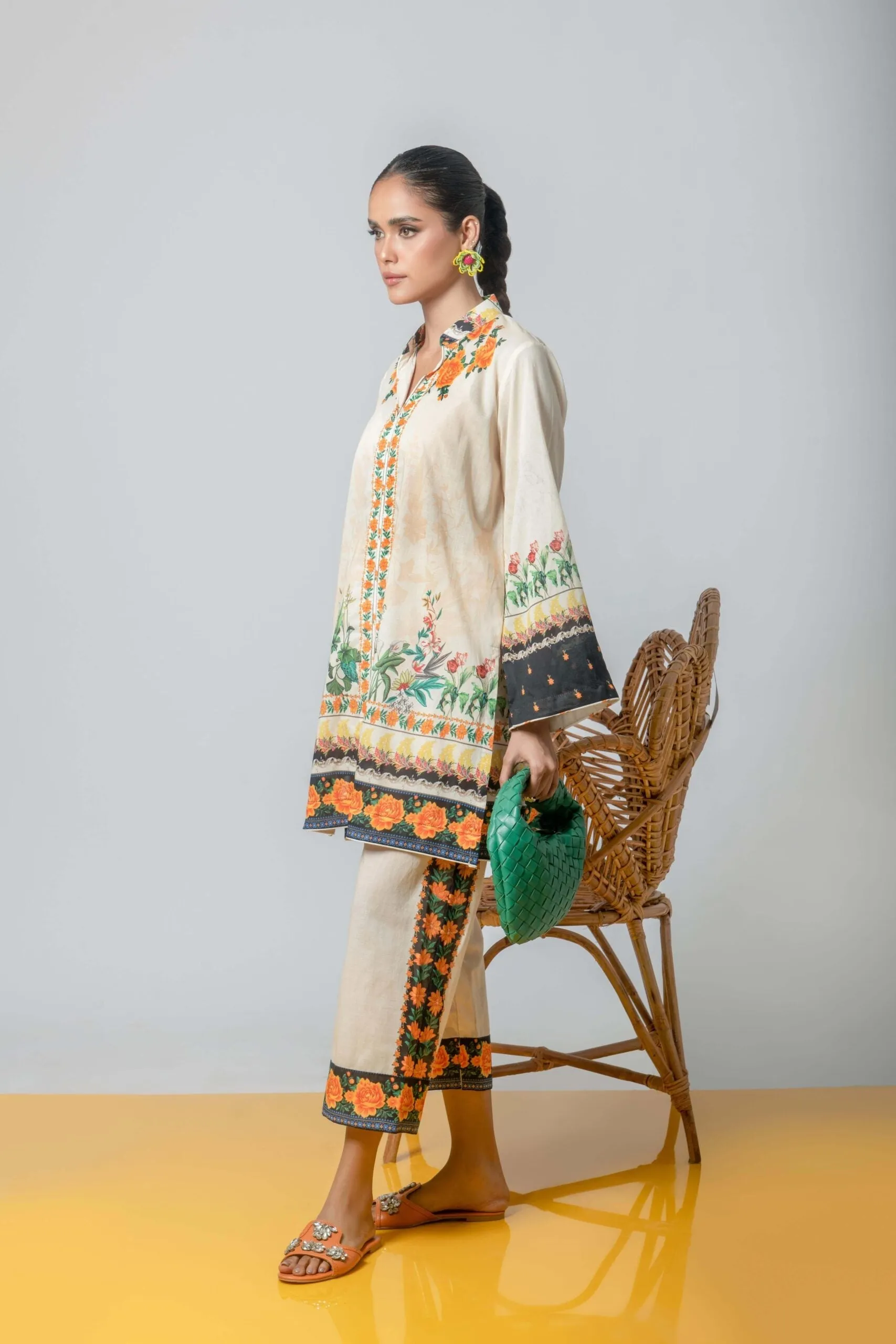 Misaal Prints '24 - Noor