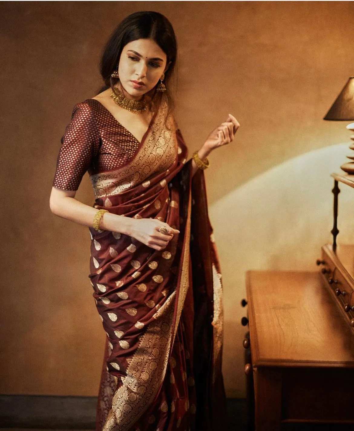 Petrichor Brown Soft Silk Saree With Moiety Blouse Piece