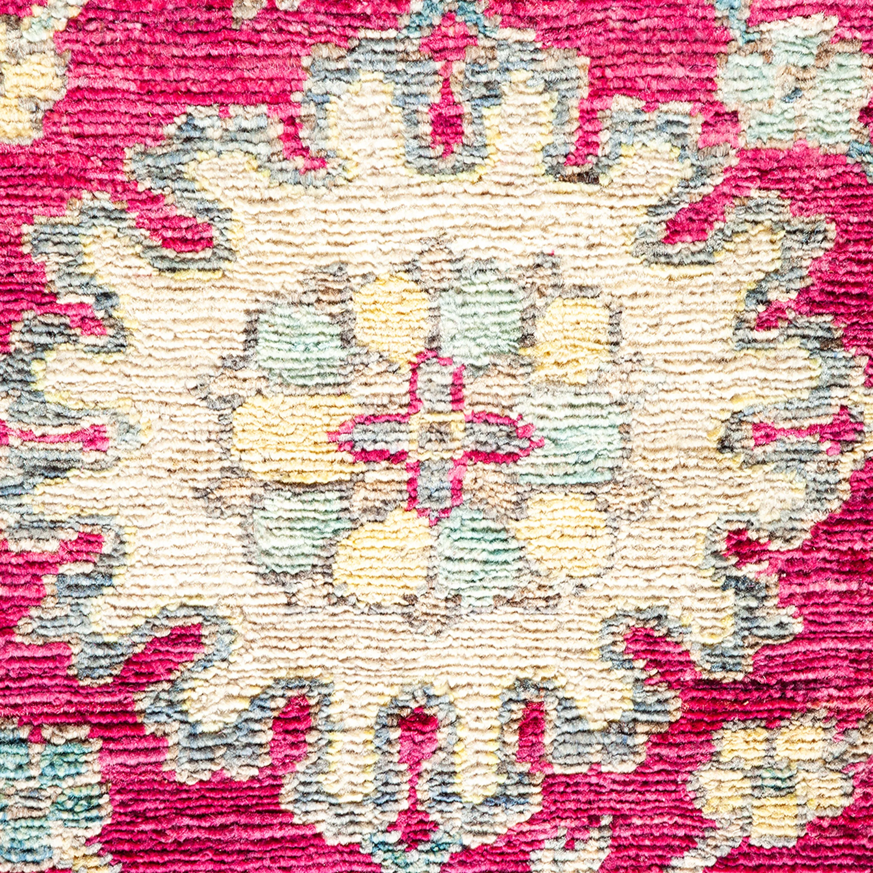 Pink Traditional Serapi Wool Rug - 6'8" x 9'4"